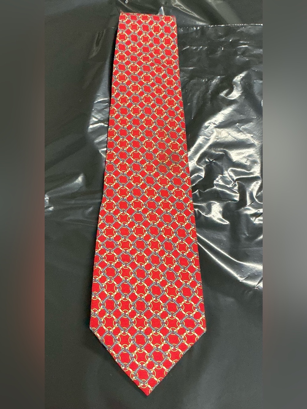 Pierre Cardin Red Geometric Link Pattern Tie PR27-4